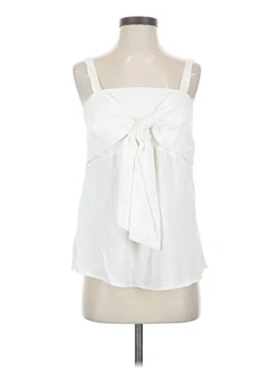 Entro Sleeveless Blouse In White