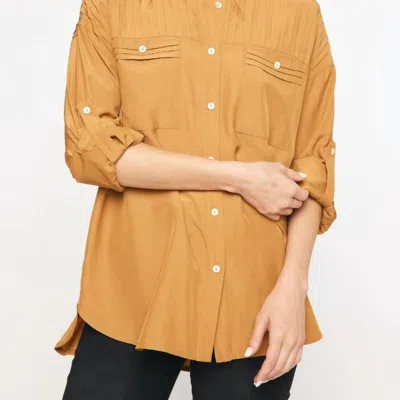 Entro Solid Pintuck Blouse In Brown