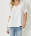 Entro Solid V-neck Top In Off White In White