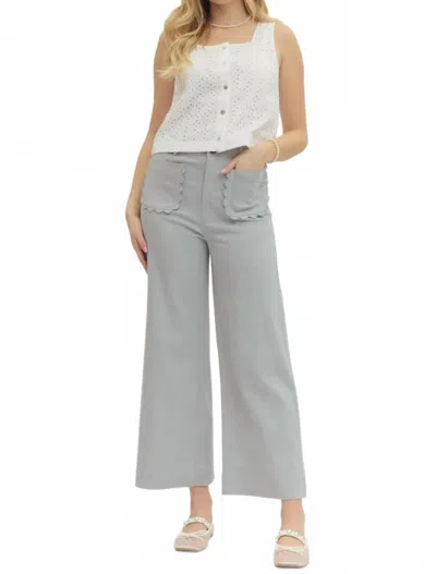 Entro Solid Wide Leg Scallop Pocket Pants In Dusty In Gray