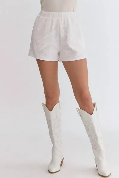 Entro Textured Shorts In Off White