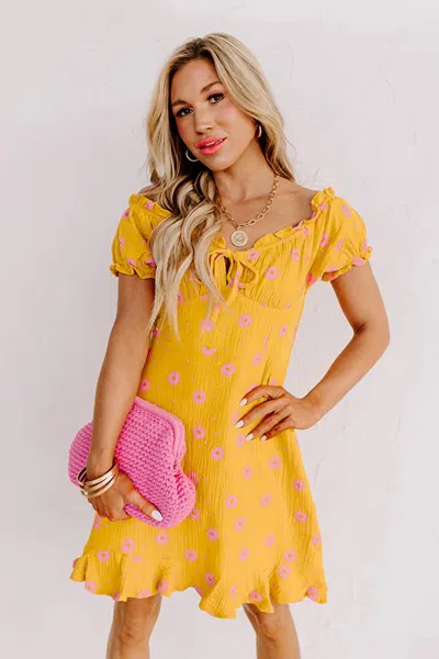 Entro Thrill Me Dress In Mustard In Yellow