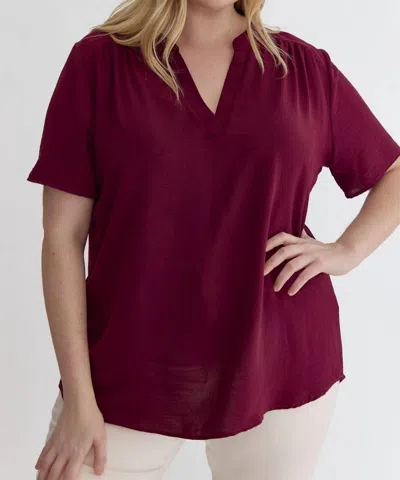 Entro V-neck Placket Top In Burgundy
