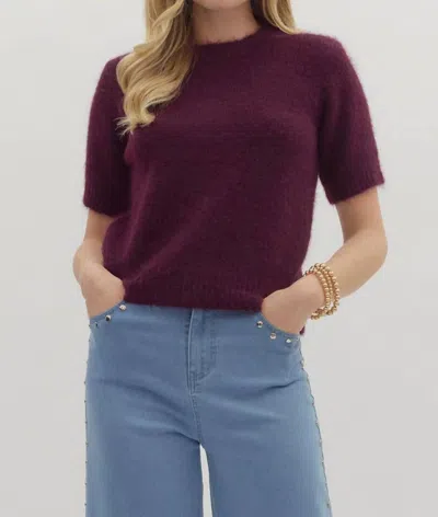 Entrousa Sophie Short Sweater In Burgundy In White