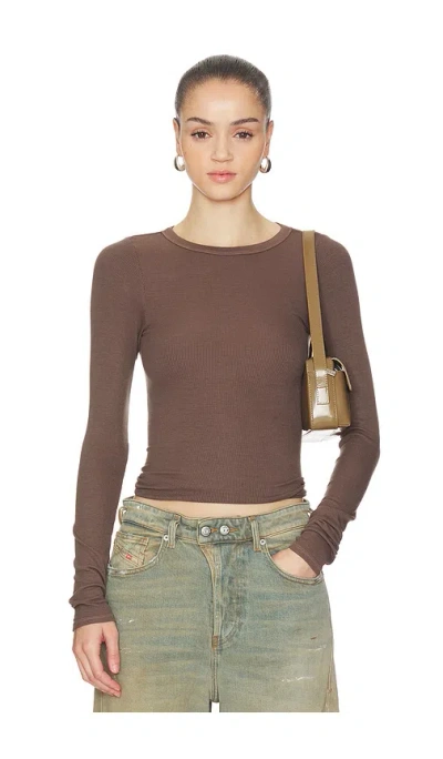 Enza Costa Silk Rib Essential Crew In Brown