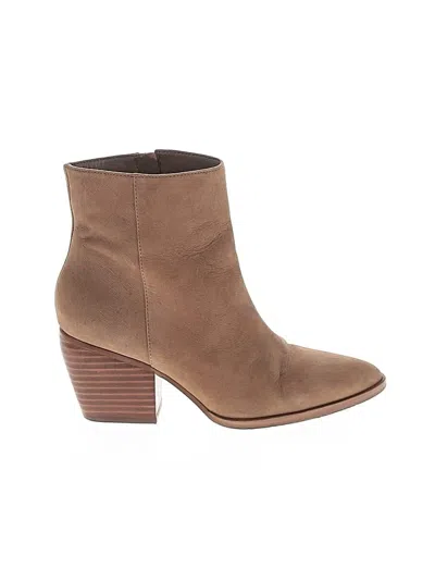 Pre-owned Enzo Angiolini Ankle Boots In Tan
