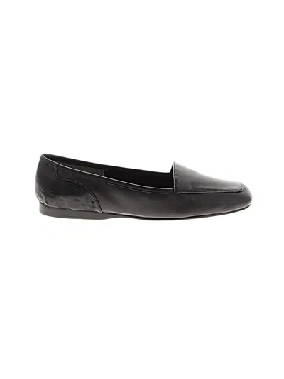 Pre-owned Enzo Angiolini Flats In Black