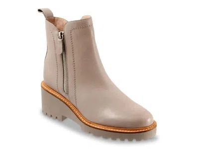 Eos Footwear Parson Bootie In Gray