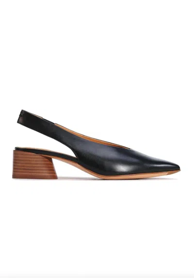 Eos Melbourne Women's Hatti Shoe In Black