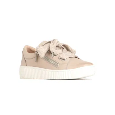 Eos Melbourne Women's Jovi Sneakers In Taupe In Grey