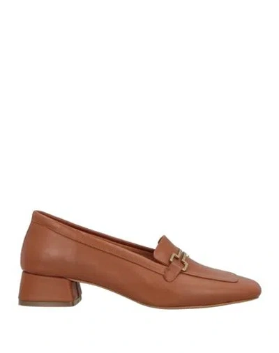 Epoche' Xi Woman Loafers Brown Size 8 Leather