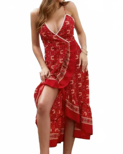 Epretty Long Detailed Dress In Red