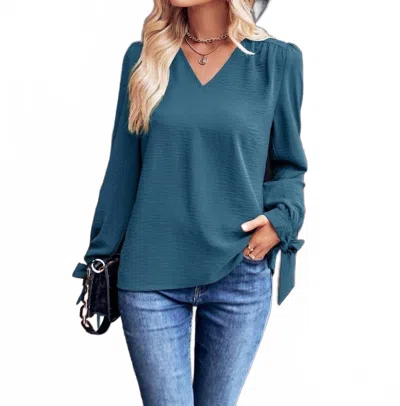 Epretty Wrinkled V Neck Blouse In Teal In Blue