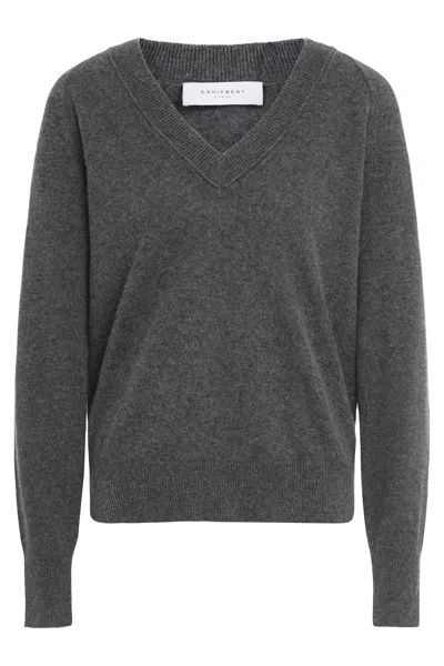 Equipment Cashmere V-neck Sweater In Gray
