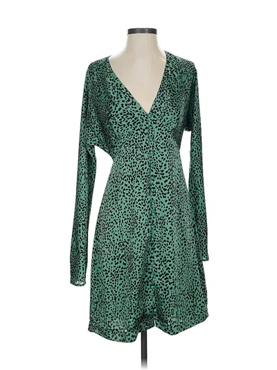 Pre-owned Equipment Casual Dress In Green