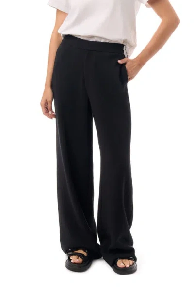 Equipment Essential Elastic Back Trouser In Black