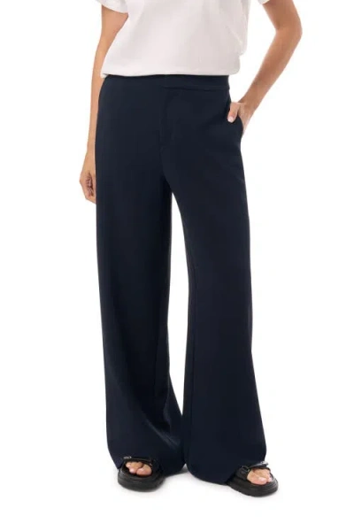 Equipment Essential Elastic Back Trouser In Blue