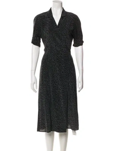 Pre-owned Equipment Silk Knee-length Dress In Black