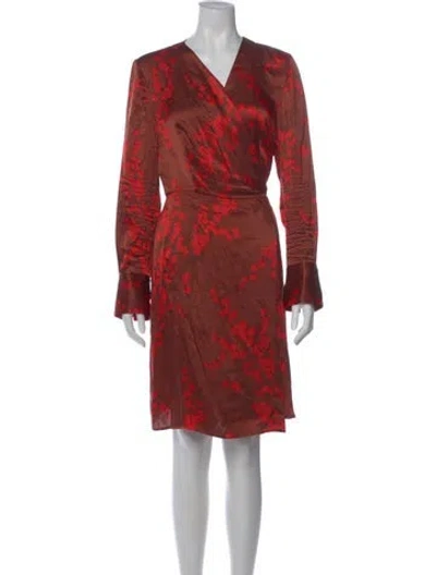 Pre-owned Equipment Silk Knee-length Dress In Red