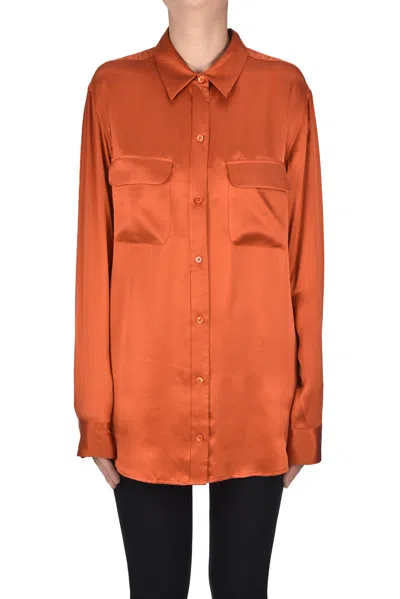Equipment Signature Silk Shirt In Chili