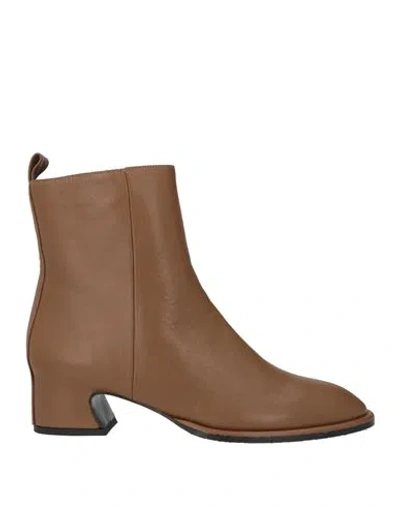 Eqüitare Equitare Callie Woman Ankle Boots Camel Size 8 Soft Leather In Brown