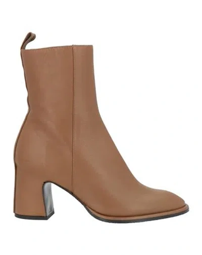Eqüitare Equitare Eleanor Woman Ankle Boots Camel Size 10 Soft Leather In Brown