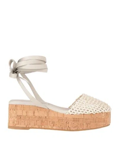 Eqüitare Equitare Woman Mules & Clogs Ivory Size 8 Natural Raffia, Leather In White