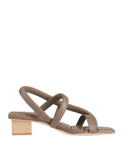 Eqüitare Equitare Woman Thong Sandal Khaki Size 8 Textile Fibers In Beige