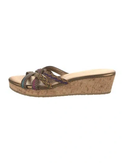 Pre-owned Eric Javits Leather Striped Slides In Gold