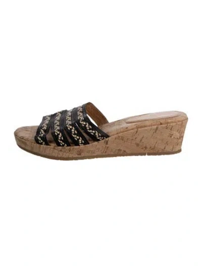 Pre-owned Eric Javits Straw Patterned Slides In Black/brown