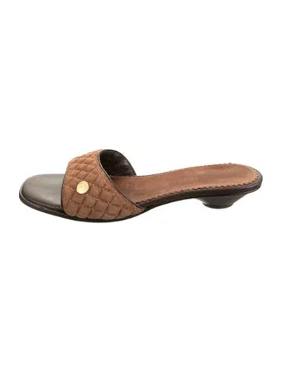 Pre-owned Eric Javits Suede Slides In Brown