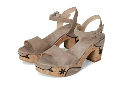 Eric Michael Bella In Brown