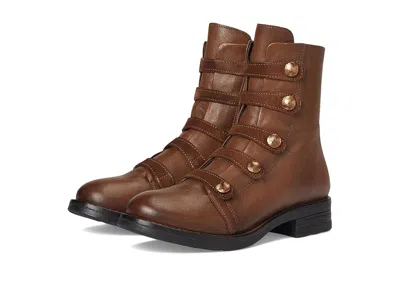 Eric Michael Dottie In Brown