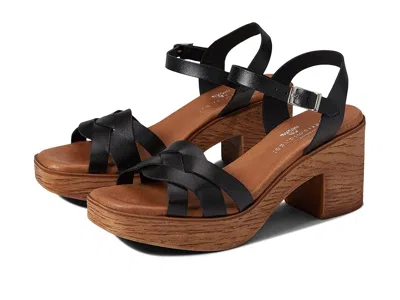 Eric Michael Heidi In Black