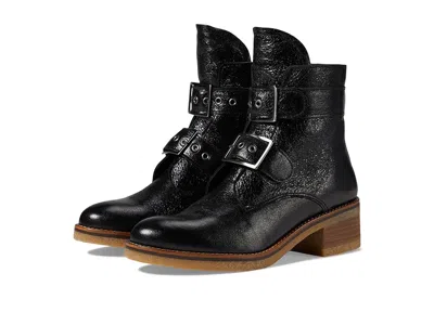 Eric Michael Justina In Black