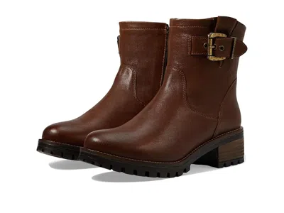 Eric Michael Leah In Brown