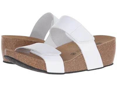 Eric Michael Liat In White