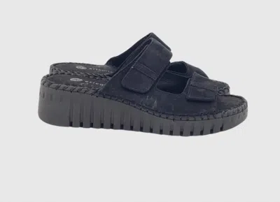 Eric Michael Women's Barcelona Slides In Black In Multi