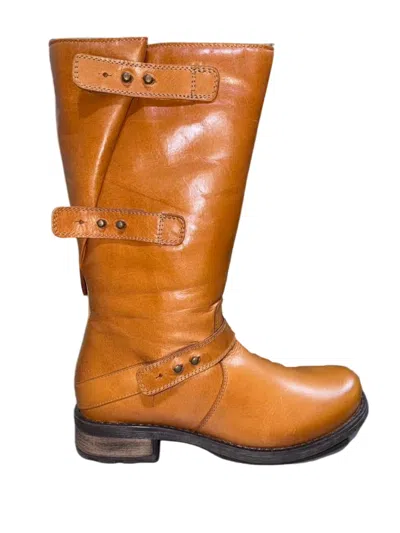 Eric Michael Women's Carlotta Boot In Tan In Orange