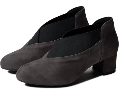 Eric Michael Women's Gayle Sandal In Black In Animal Print