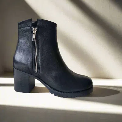 Eric Michael Women Jocelyn Ankle Boot In Black