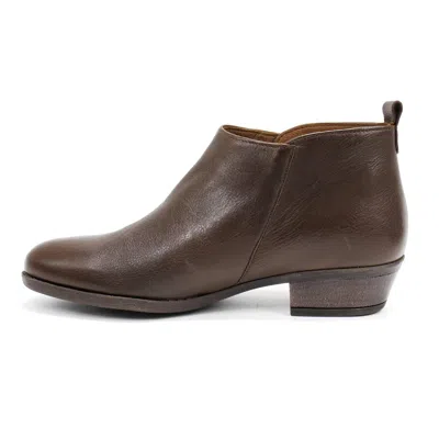 Eric Michael Women's London Leather Boot In Brown