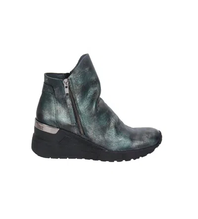 Eric Michael Women's Nancy Boots In Green Metallic