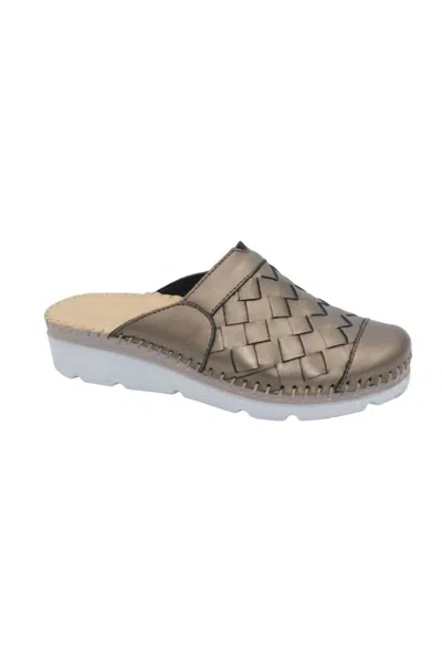 Eric Michael Women's Nikita Mule In Pewter In Silver
