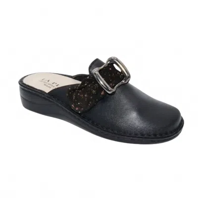 Eric Michael Women's Shelby Clogs In Black