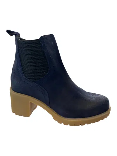 Eric Michael Women Trento Waterproof Chelsea Boot In Navy In Blue