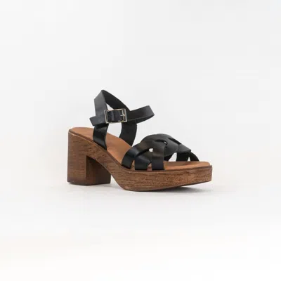 Eric Michael Women's Uma Sandal In Black