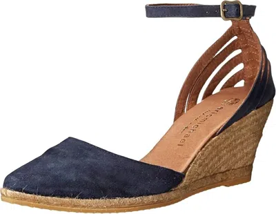 ERIC MICHAEL WOMEN'S VERA ESPADRILLE IN NAVY