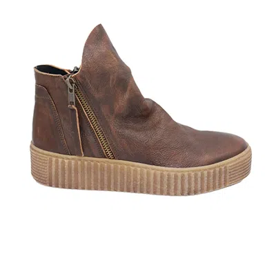 ERIC MICHAEL WOMEN'S ZELDA BOOT IN BROWN