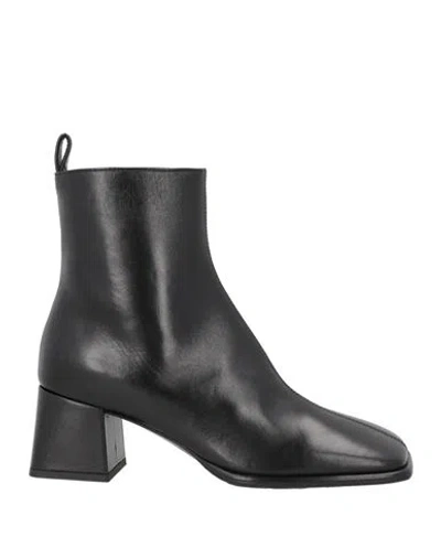 Erika Cavallini Woman Ankle Boots Black Size 8 Leather